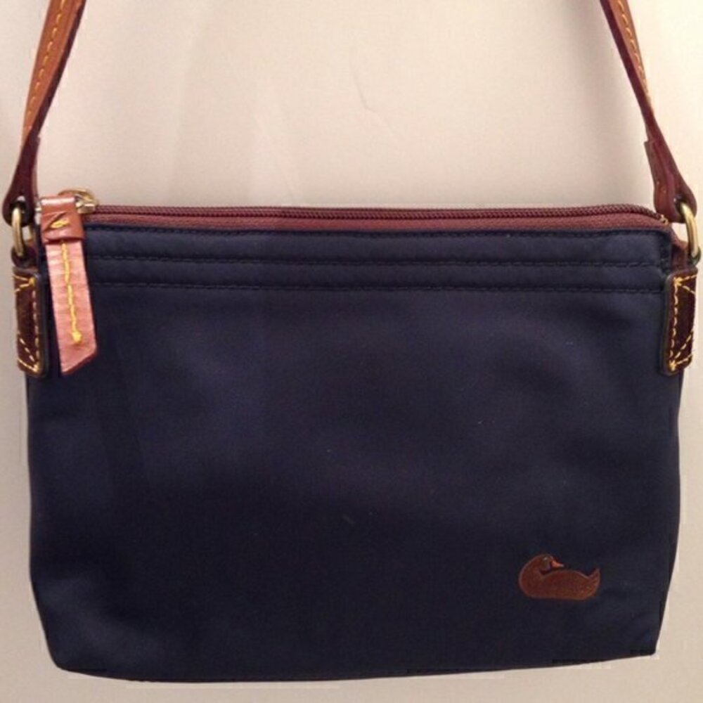 DOONEY & BOURKE NAVY NYLON CROSSBODY LEATHER TRIM
